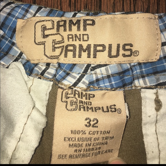 Camp and Campus Cargo Shorts (Size 32) - Picture 2 of 3